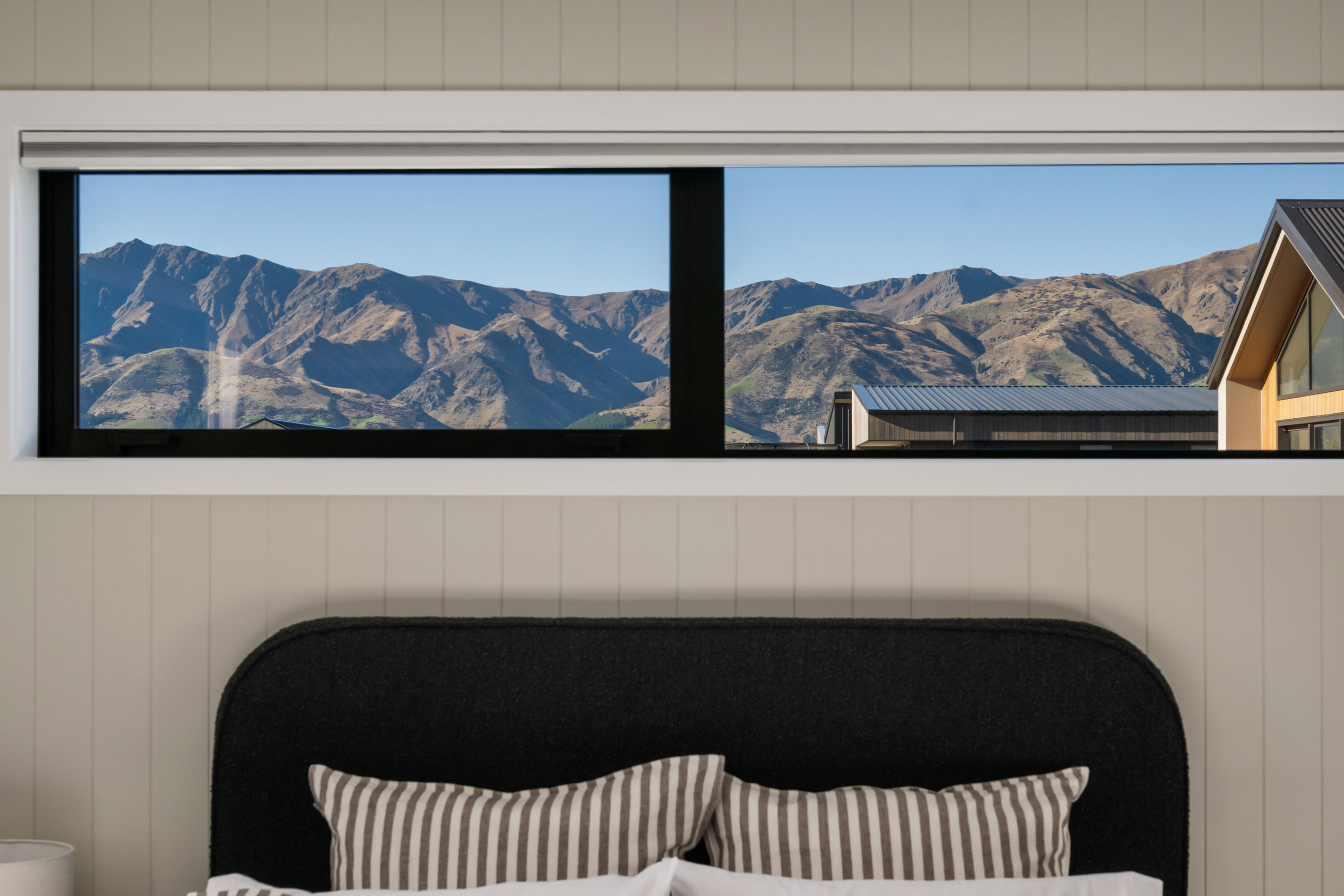 Lake Hāwea Showhome image 6